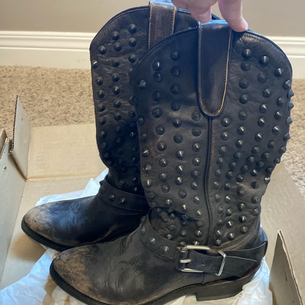 ASH Womens studded cowboy boots Sz 8